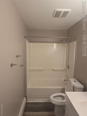 8125 Timken Avenue, Warren, MI 48089