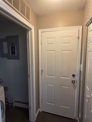 8125 Timken Avenue, Warren, MI 48089