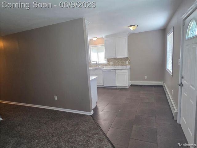 8125 Timken Avenue, Warren, MI 48089