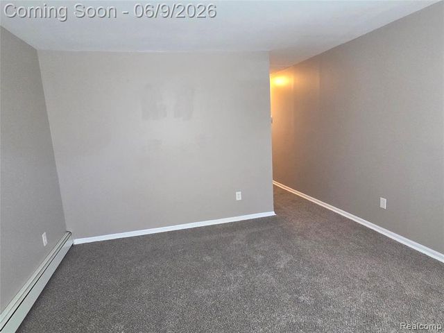 8125 Timken Avenue, Warren, MI 48089