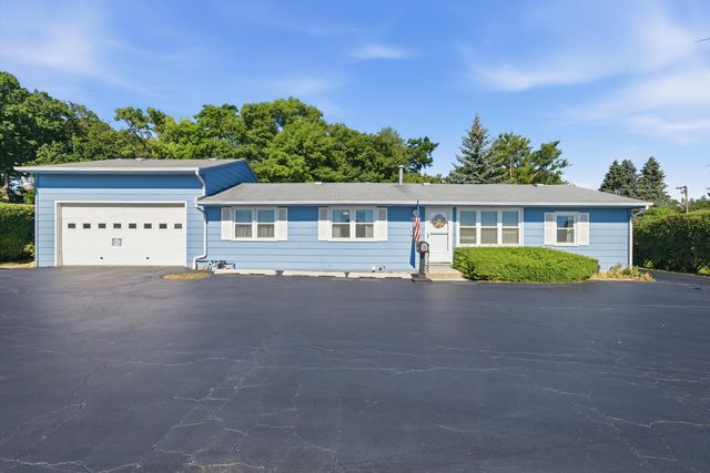 34112 N Barron Boulevard, Grayslake, IL 60030