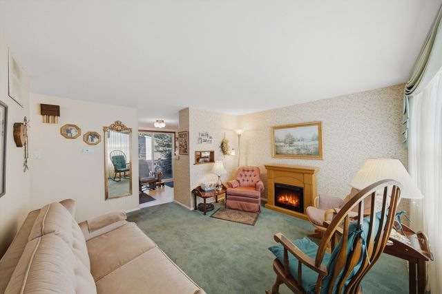 34112 N Barron Boulevard, Grayslake, IL 60030