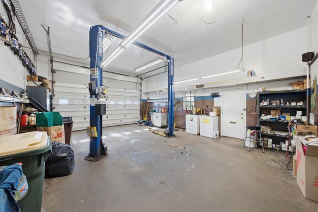 34112 N Barron Boulevard, Grayslake, IL 60030