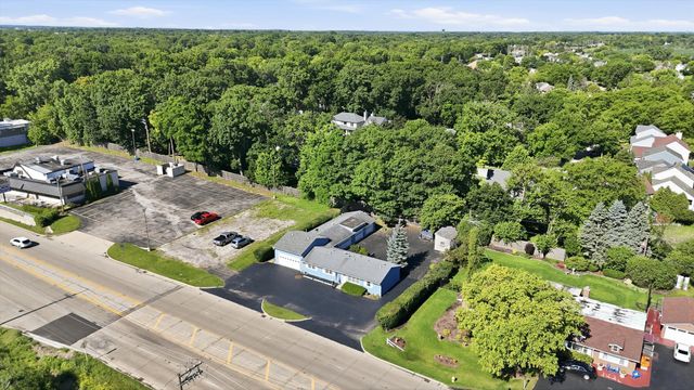 34112 N Barron Boulevard, Grayslake, IL 60030