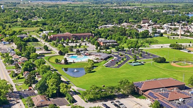 34112 N Barron Boulevard, Grayslake, IL 60030