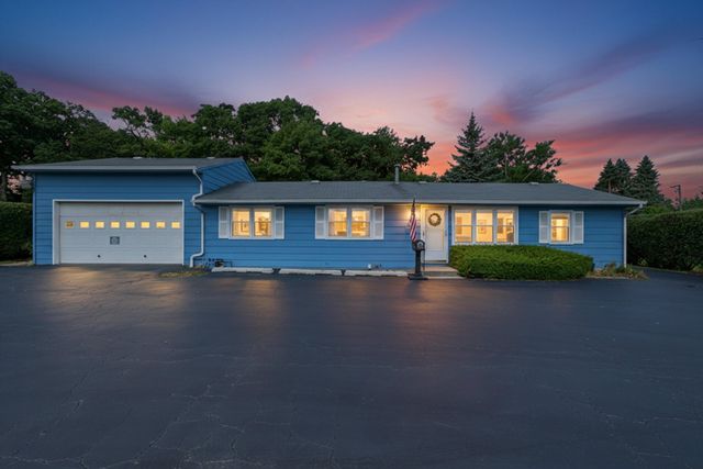 34112 N Barron Boulevard, Grayslake, IL 60030