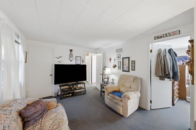 34112 N Barron Boulevard, Grayslake, IL 60030