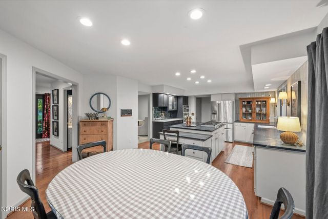 4723 High Oaks Boulevard, Toledo, OH 43623