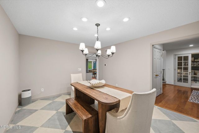 4723 High Oaks Boulevard, Toledo, OH 43623