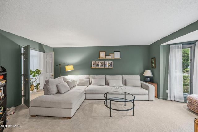 4723 High Oaks Boulevard, Toledo, OH 43623