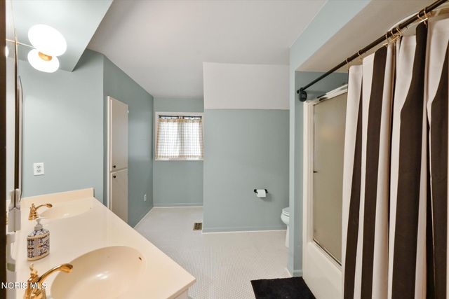 4723 High Oaks Boulevard, Toledo, OH 43623