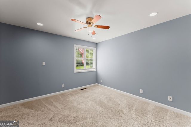 272 Indian Cove Drive, Dawsonville, GA 30534