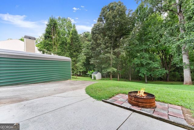 272 Indian Cove Drive, Dawsonville, GA 30534