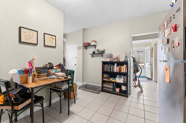 40 Hurd St, Melrose, MA 02176