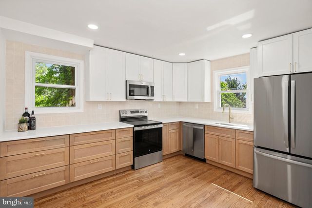6603 GUDE AVE, Takoma Park, MD 20912