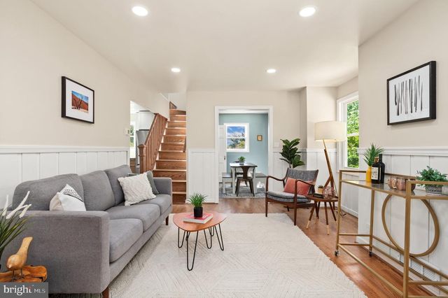 6603 GUDE AVE, Takoma Park, MD 20912