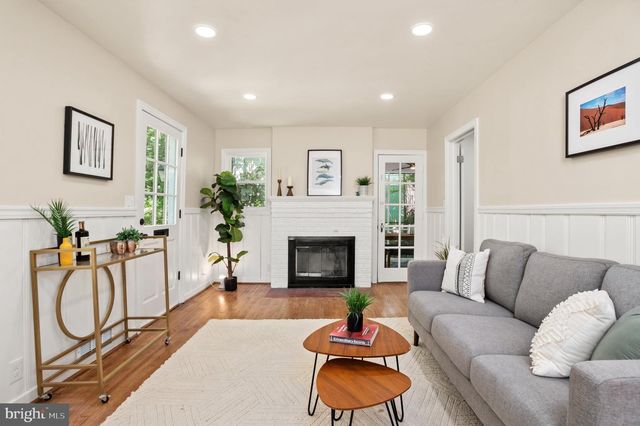 6603 GUDE AVE, Takoma Park, MD 20912