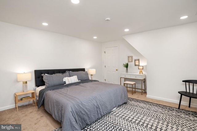 6603 GUDE AVE, Takoma Park, MD 20912