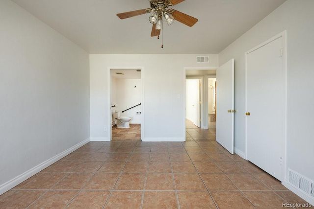 702 Scranton Court, Aurora, CO 80011