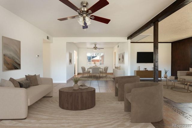 702 Scranton Court, Aurora, CO 80011