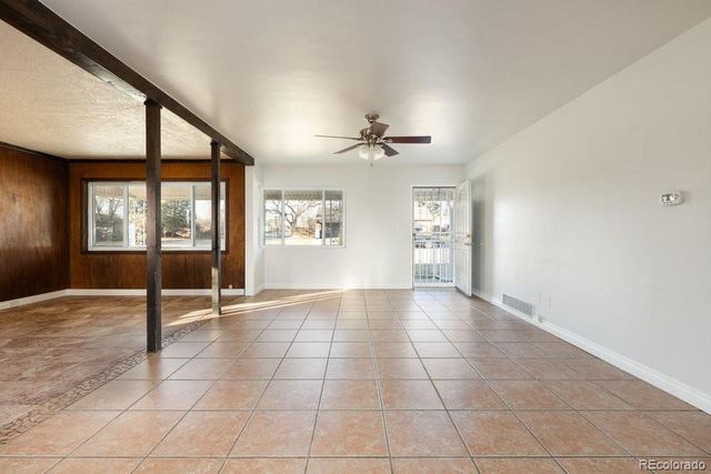 702 Scranton Court, Aurora, CO 80011