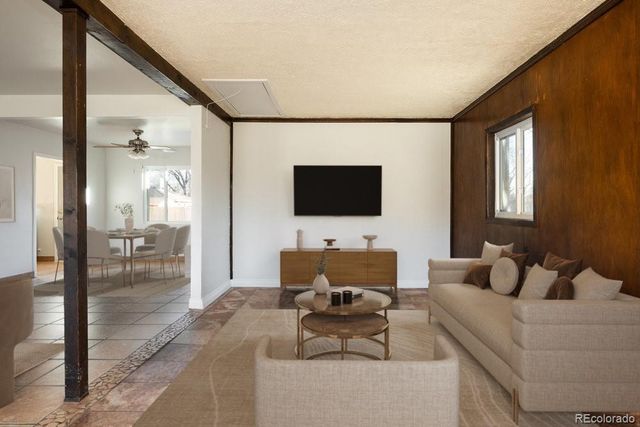 702 Scranton Court, Aurora, CO 80011