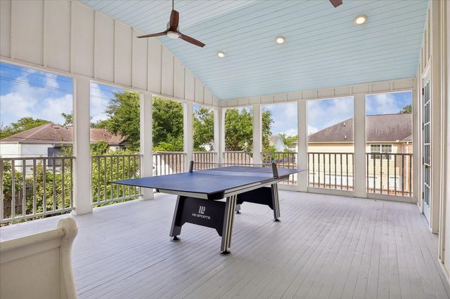 2310 Swift Boulevard, Houston, TX 77030