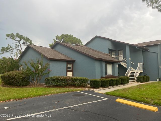 7686 St Andrews Boulevard, Weeki Wachee, FL 34613
