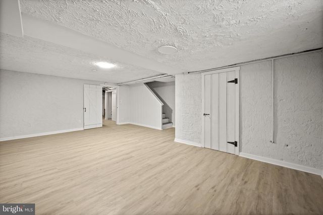 30 NUNNERY LN, Catonsville, MD 21228