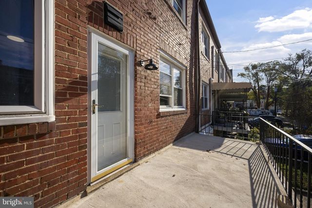 30 NUNNERY LN, Catonsville, MD 21228