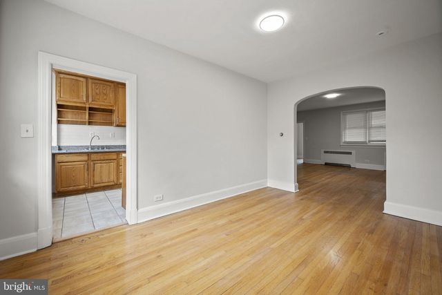 30 NUNNERY LN, Catonsville, MD 21228