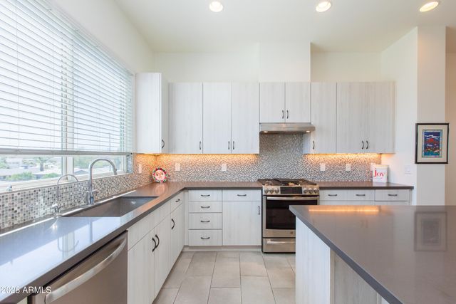 1717 E Morten Avenue 45, Phoenix, AZ 85020