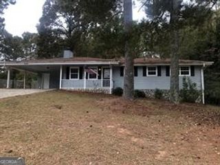 5250 Hollyhock Road, Douglasville, GA 30135