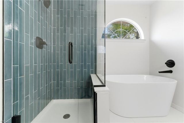 1741 Edgestone CT, Virginia Beach, VA 23453