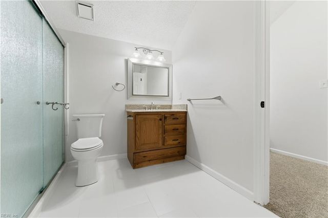 1741 Edgestone CT, Virginia Beach, VA 23453