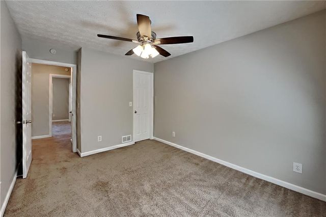 3945 Piper Glen Drive, Buford, GA 30519