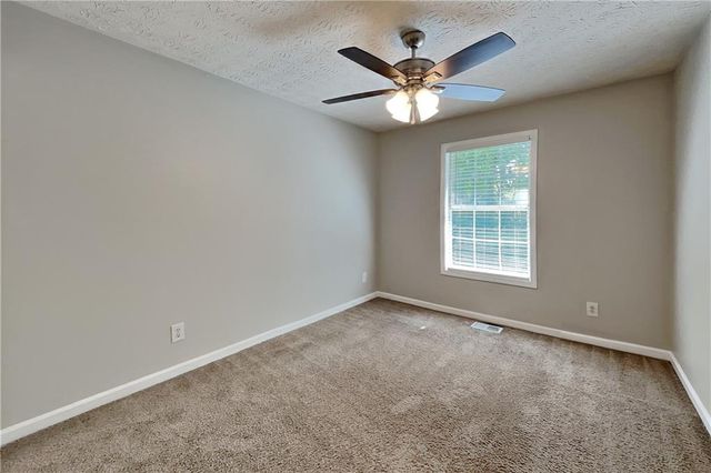 3945 Piper Glen Drive, Buford, GA 30519