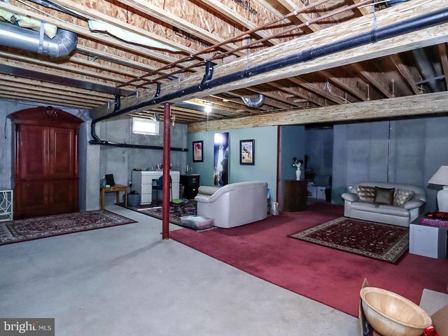 16 TRYALL BLVD, Monroe Township, NJ 08831