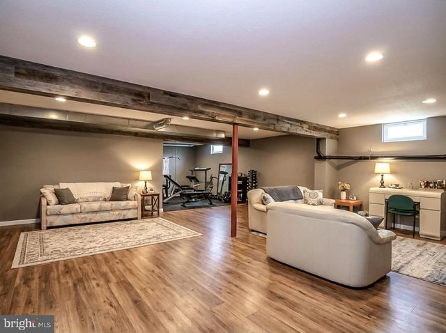 16 TRYALL BLVD, Monroe Township, NJ 08831
