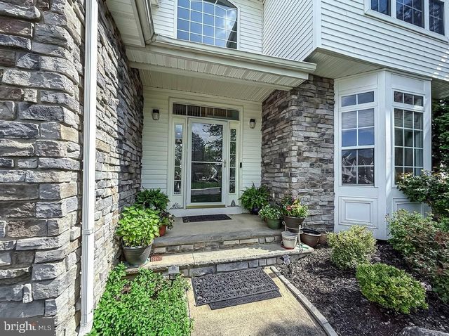16 TRYALL BLVD, Monroe Township, NJ 08831