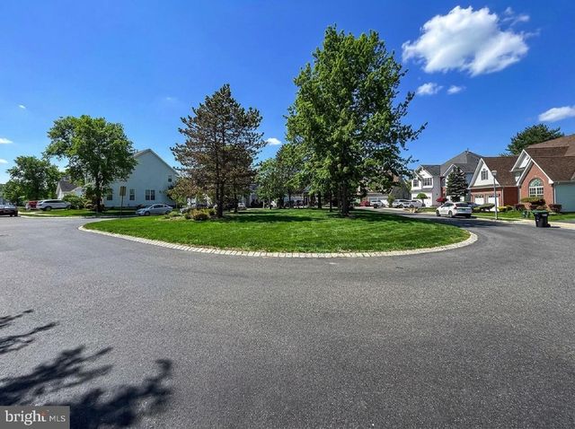 16 TRYALL BLVD, Monroe Township, NJ 08831