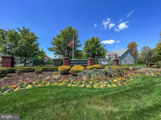 16 TRYALL BLVD, Monroe Township, NJ 08831