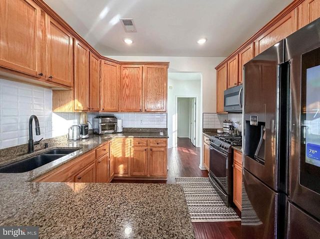 16 TRYALL BLVD, Monroe Township, NJ 08831