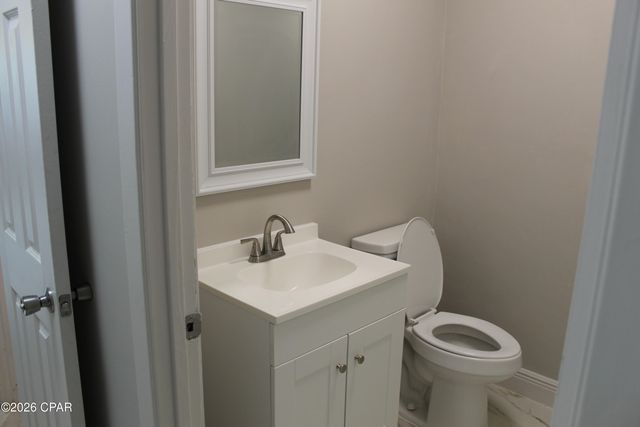 2925 Harley Drive, Marianna, FL 32448