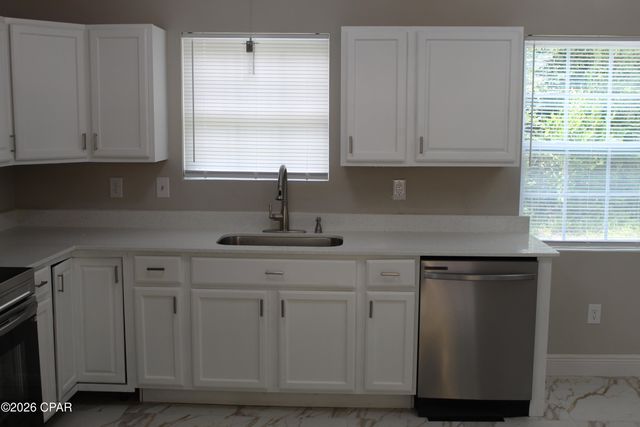 2925 Harley Drive, Marianna, FL 32448