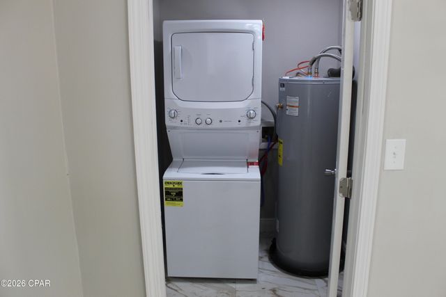 2925 Harley Drive, Marianna, FL 32448