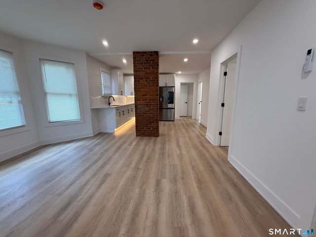 21-23 Elliott Street, Hartford, CT 06114