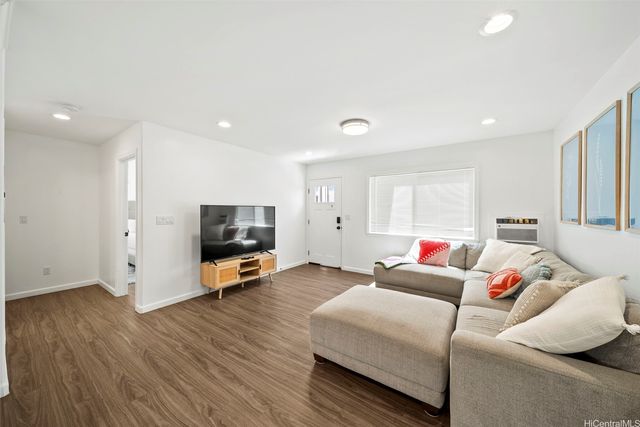 87-1446 Akowai Road, Waianae, HI 96792