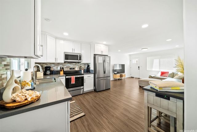 87-1446 Akowai Road, Waianae, HI 96792