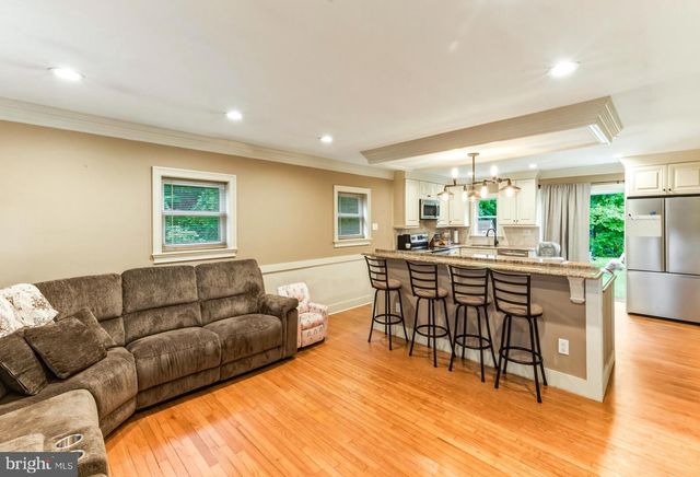 54 CAPE MAY AVE, Deptford, NJ 08096